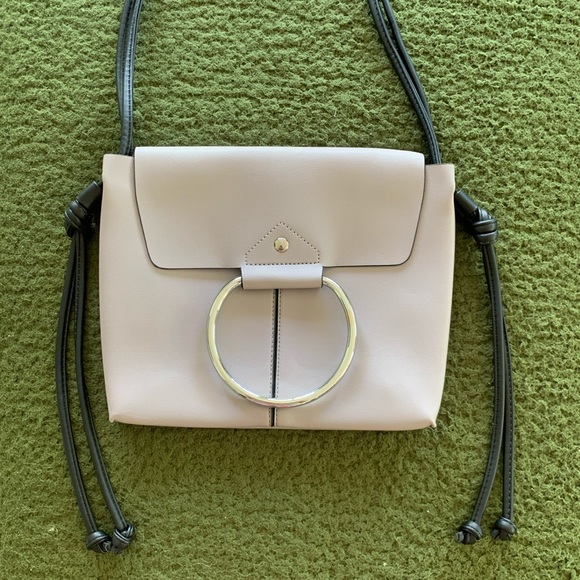 NEW Melie Bianco Dillen Vegan Leather Ring Crossbody - Picture 2 of 7